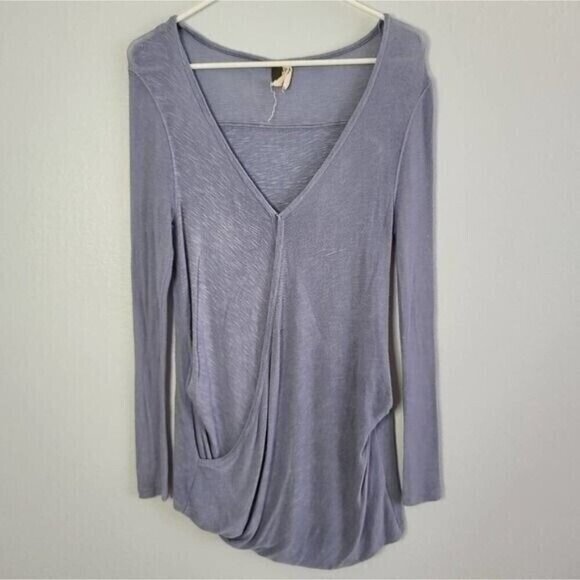 Free People Miss Rose V-Neck Bubble Hemline Blouse Lilac Size X-Small‎ - Picture 2 of 9